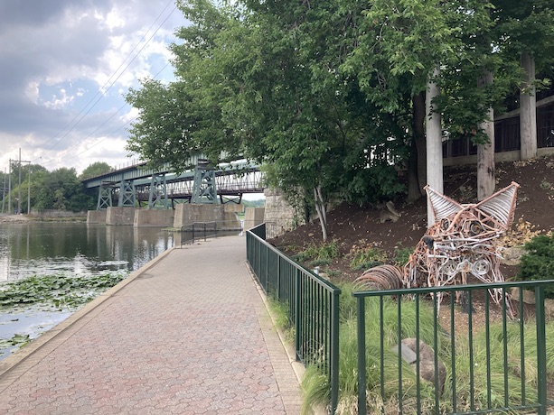 Fox sculpture next to the trail