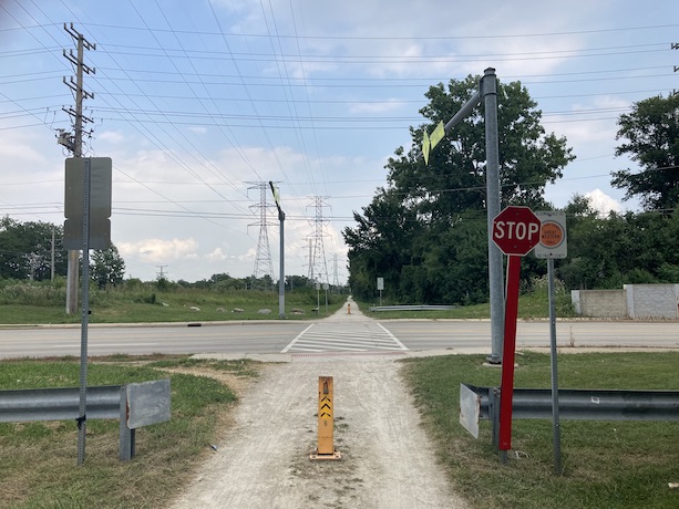 Intersection of the Great Western Trail with Bloomingdale Rd