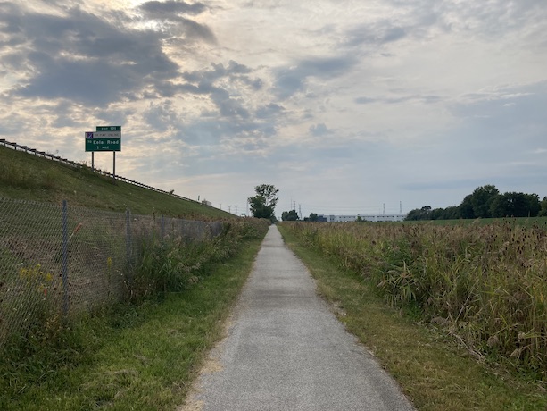 The trail near the eastern endpoint