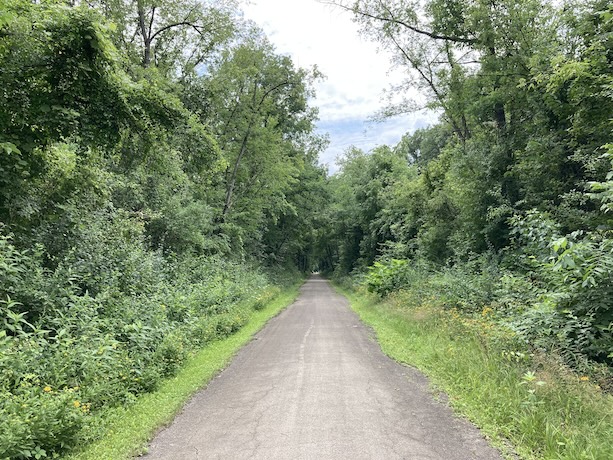 Wauponsee Glacial Trail