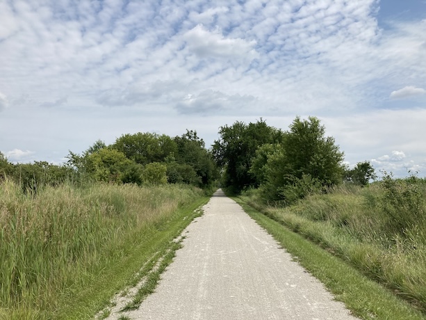 Wauponsee Glacial Trail